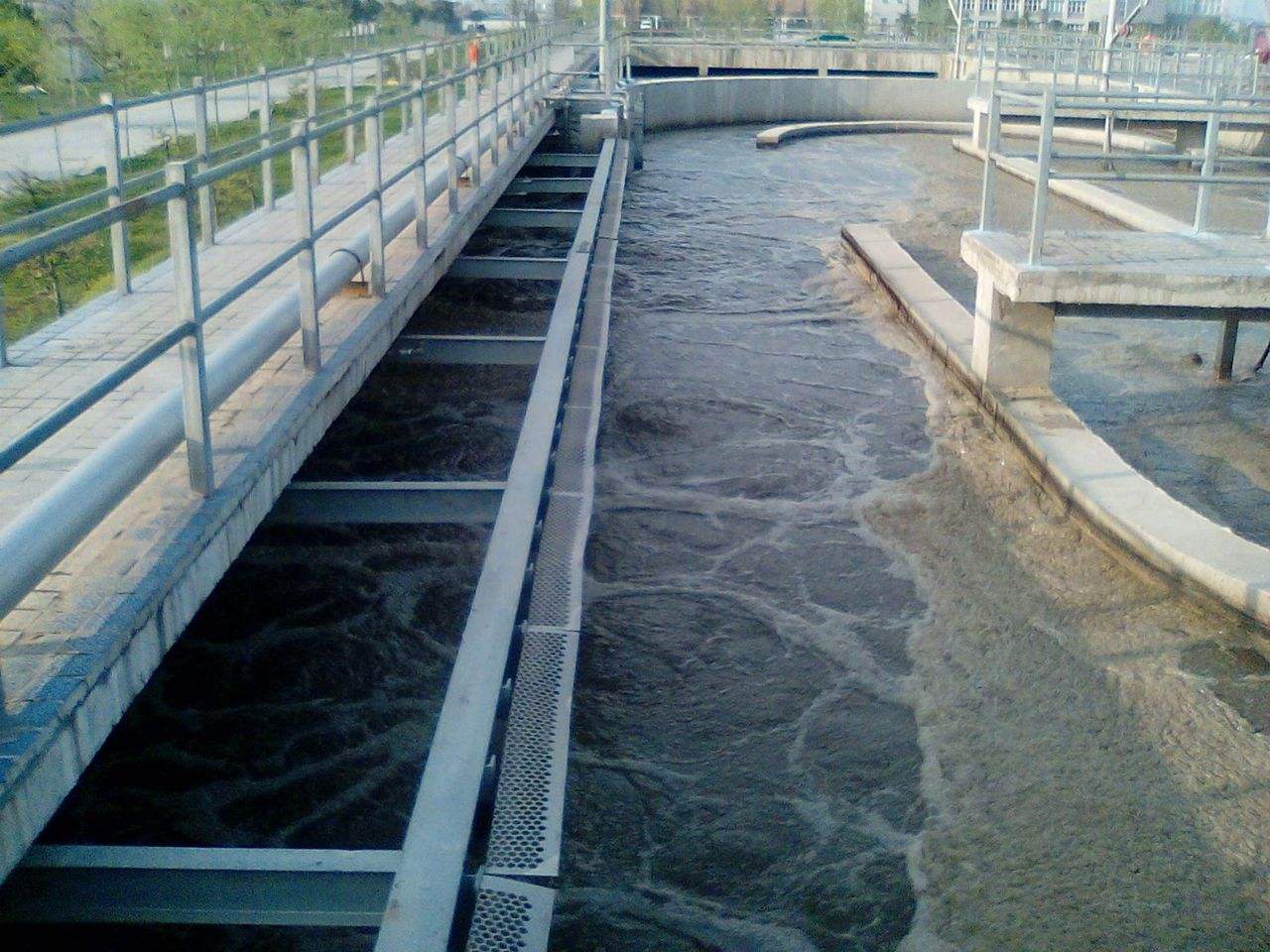 化工厂污水用聚合氯化铝的作用